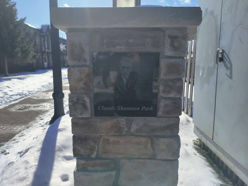Claude Shannon Park - Image 2