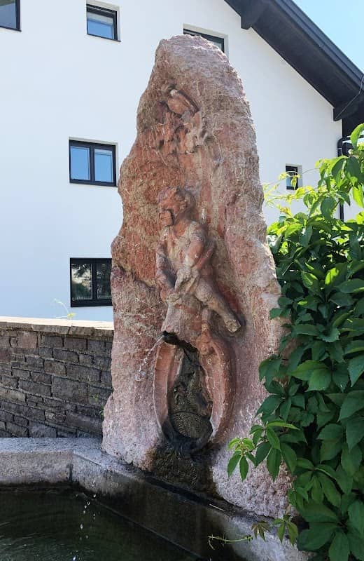 Dorfbrunnen - Image 1