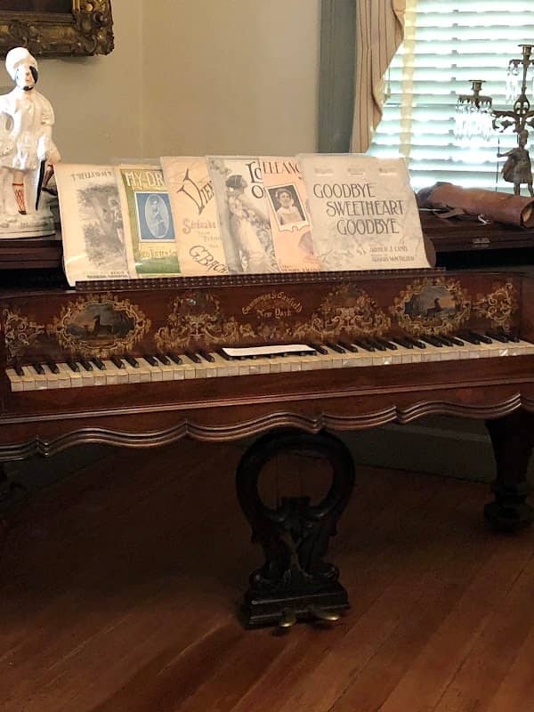 Blount-Bridgers House and Hobson Pittman Memorial Gallery - Image 2