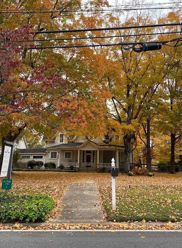 The Huff House - Image 3