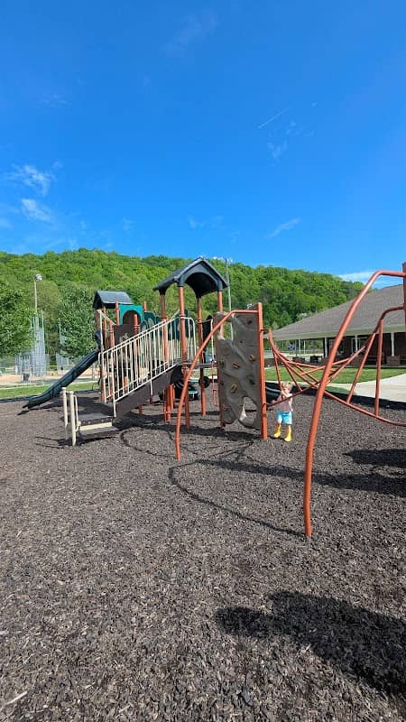 Arrowhead Park - Image 2