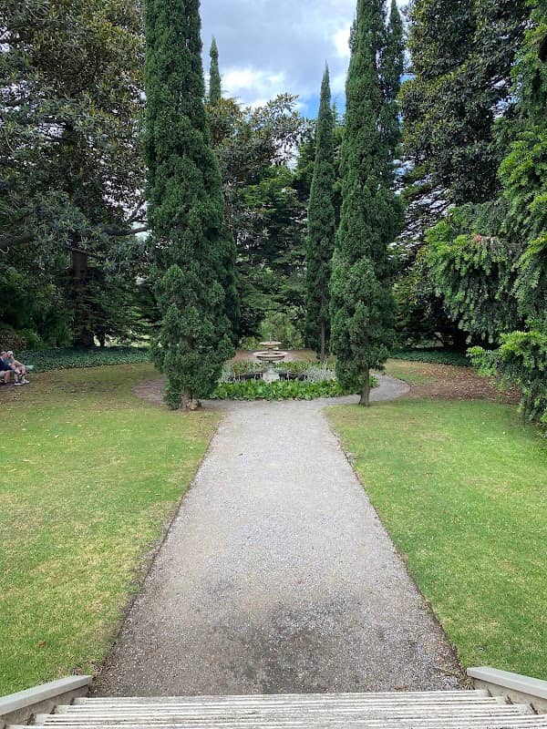 Como House & Garden - Image 1