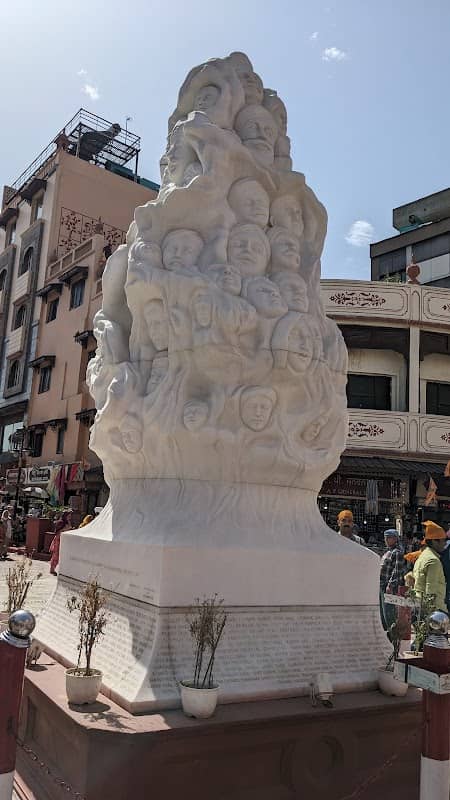 Sculpture in Honour of the Martyrs of Jallianwala Bagh - Image 1