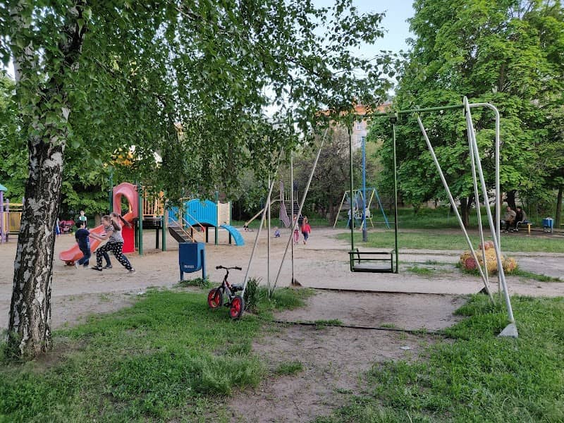 Park Shchorsa - Image 1