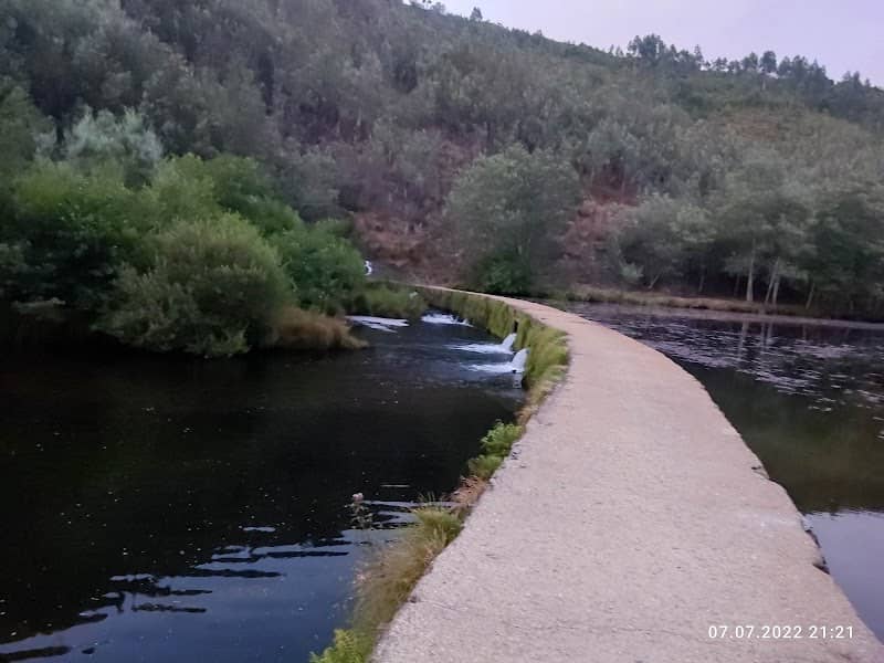 Fluvial do Alfusqueiro beach - Image 2