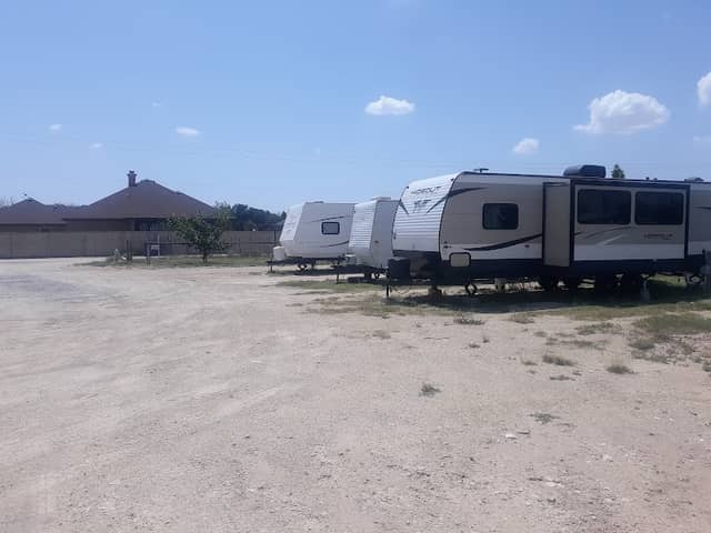 Anas Rv space - Image 2