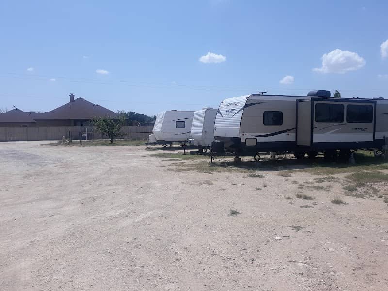 Anas Rv space - Image 2