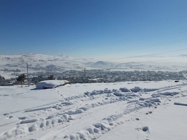 ئەڵڵایی سەروو - Image 1
