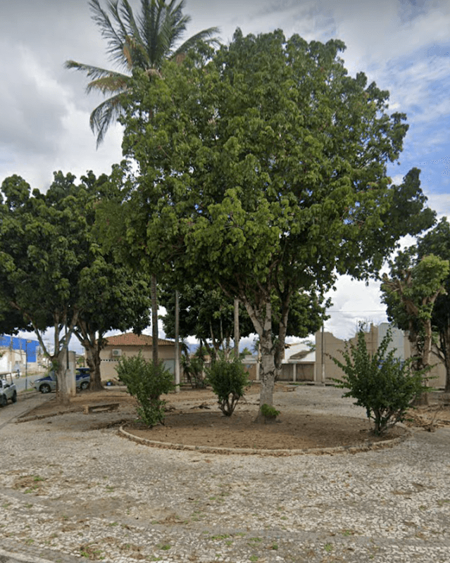 Praça Arminda Alencar - Conceição - Image 1
