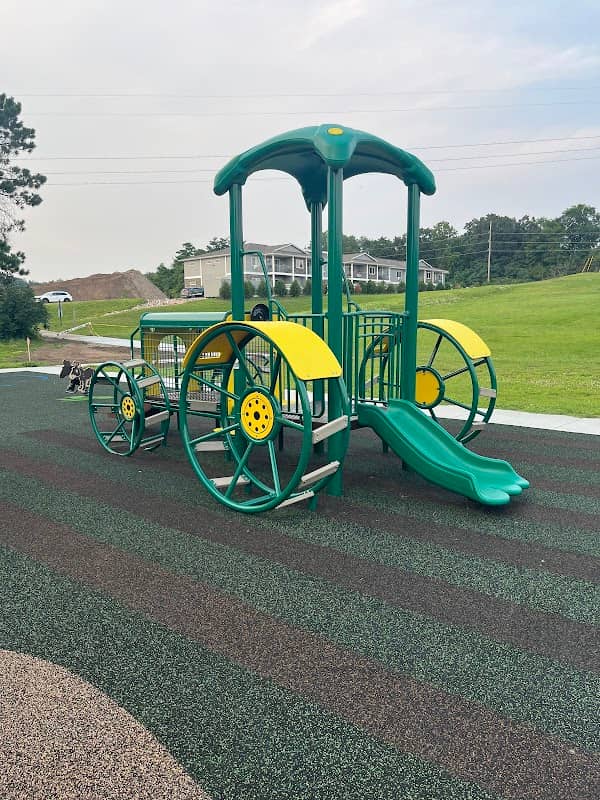Thomas Farm Park - Image 1