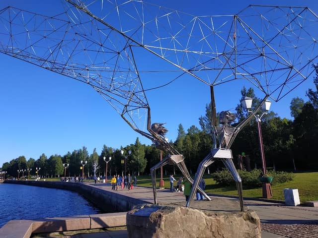 Onezhskaya Naberezhnaya - Image 1