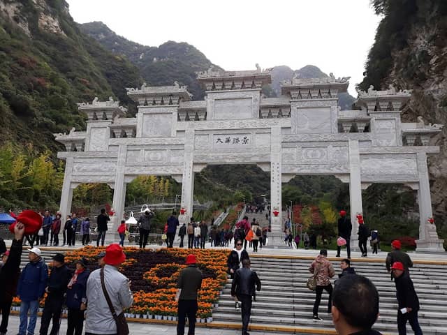 Taihua Scenery Spot - Image 1