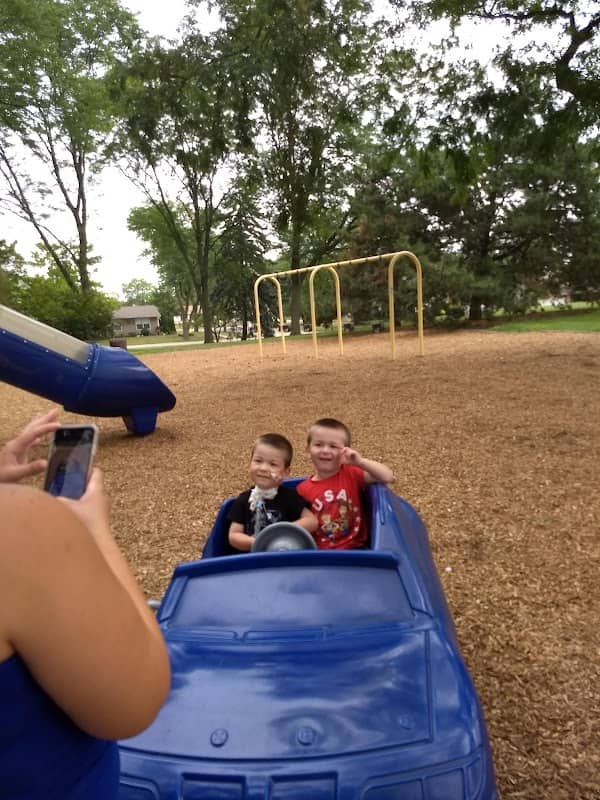 Roosevelt Park - Image 1