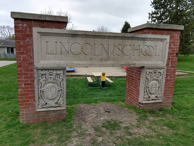 Lincoln Park - Image 1