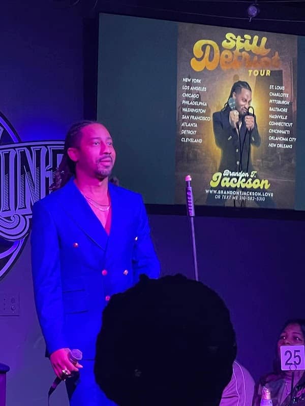 Punchline Comedy Lounge - Image 1