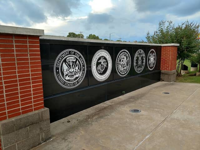 Choctaw Veterans' Memorial - Image 2