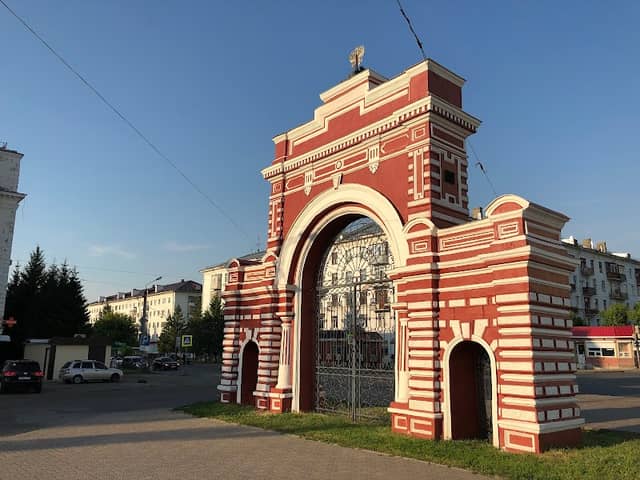 Krasnyye Vorota - Image 1