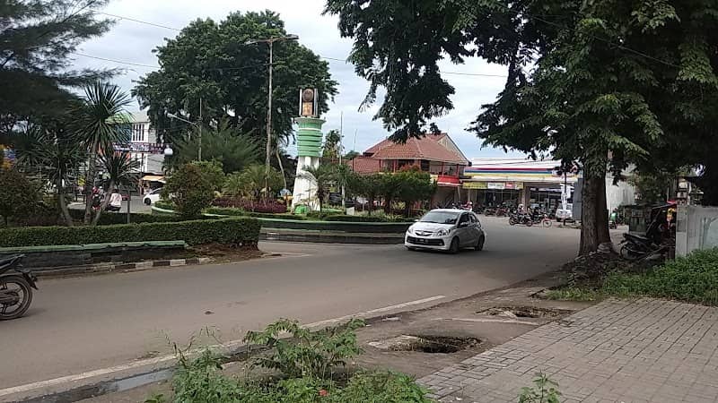Bundaran Kota Serang - Image 1