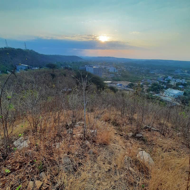 Lunawada Hill-ty - Image 1