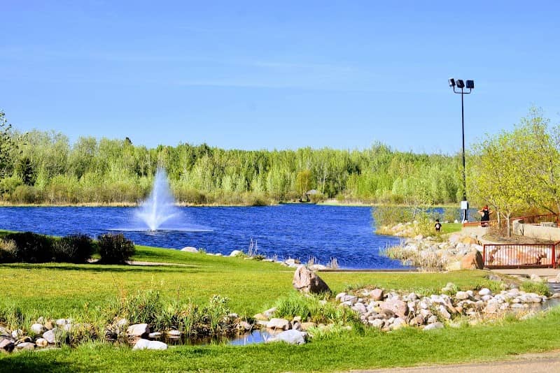 By-the-Lake Park - Image 2