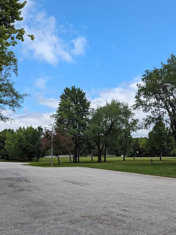 Henry Frank Park - Image 1