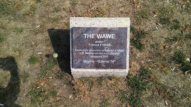 Socha The Wawe - Image 2