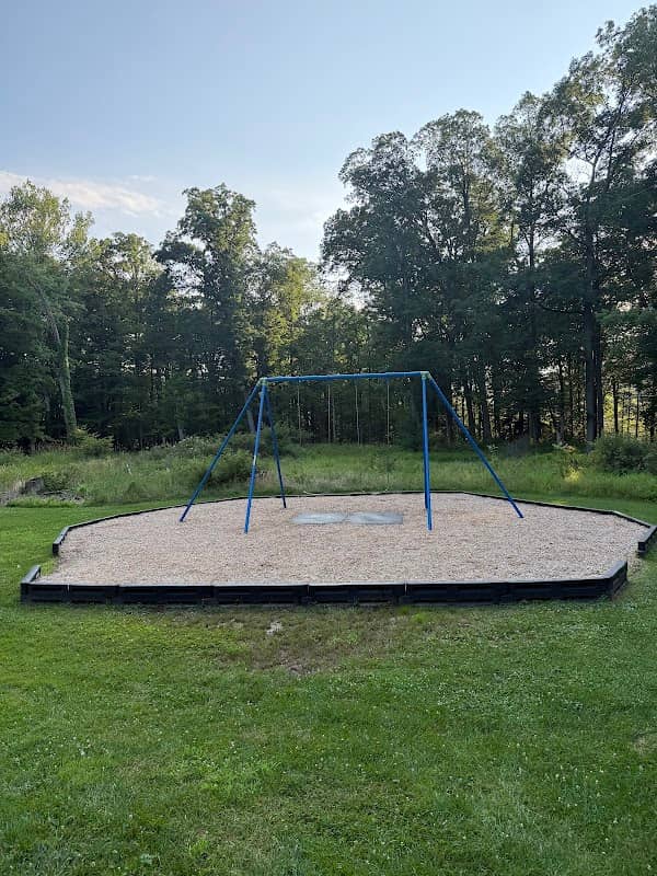 Lost Meadows Picnic Area - Image 1