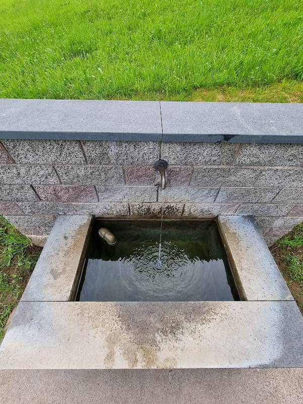 Brunnen - Image 1