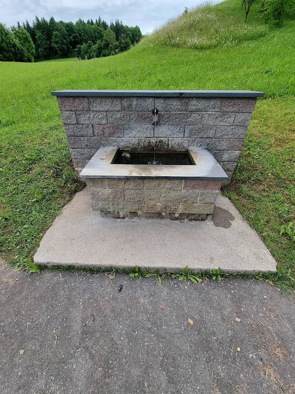 Brunnen - Image 2