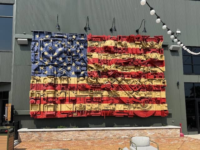 Iron works American flag mural - Image 2