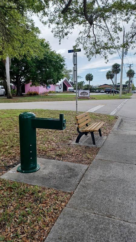 Water fountain - Image 1