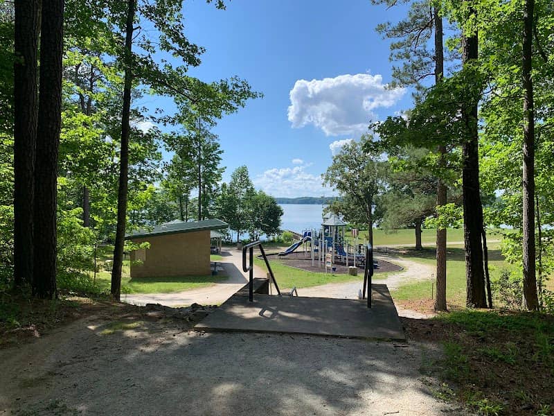 Roanoke Rapids Lake Day Use Area - Image 2