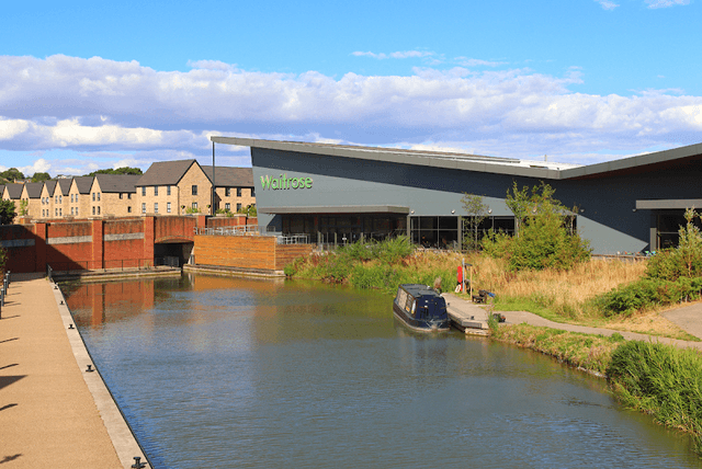 Wichelstowe Canalside - Image 1