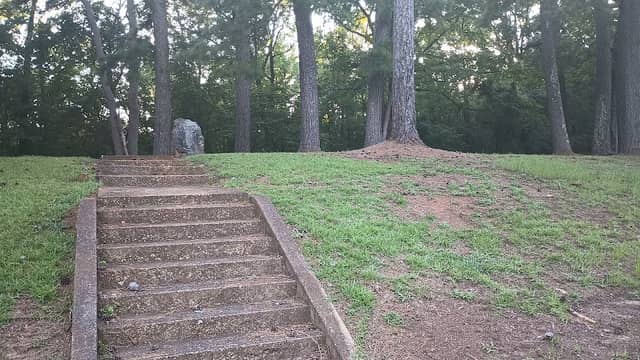Picnic Area - Image 3