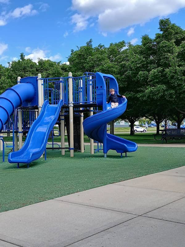 Rivers Edge Park - Image 1