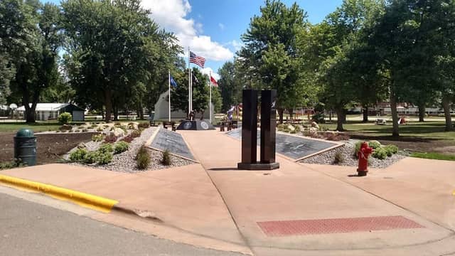 Veterans Memorial - Image 1