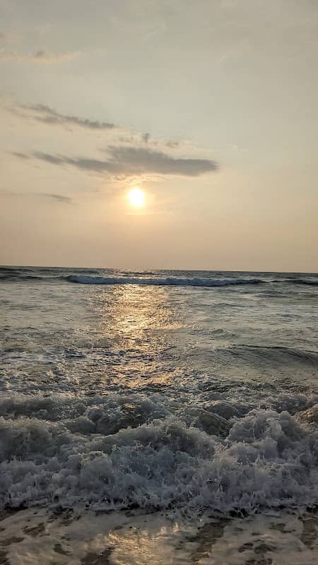 Wadduwa Beach - Image 1
