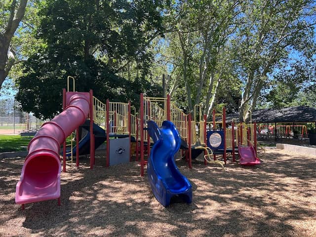 Perry Park - Image 2