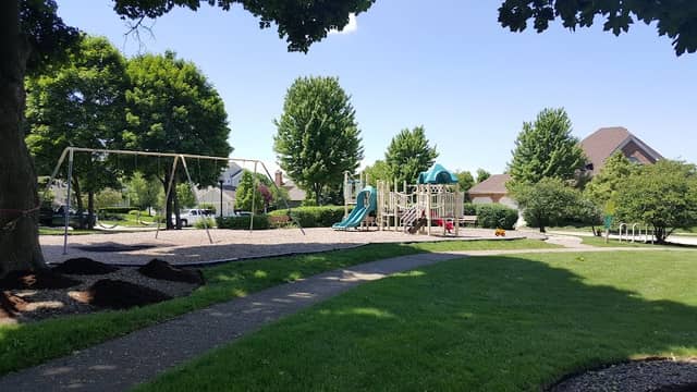 Gazebo Park - Image 2