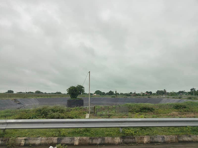 Daulat Hills - Image 1