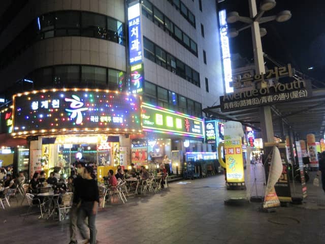 Jonggak Avenue of Youth - Image 2