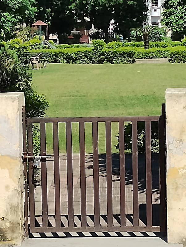 A - Pocket Park - Image 1
