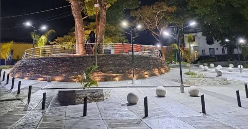 Bulevar Sucre - Image 1