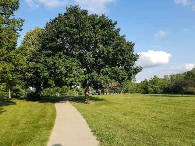 Summer Street Park - Image 1