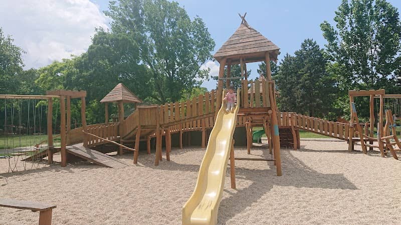 Bernolákov park - Image 1