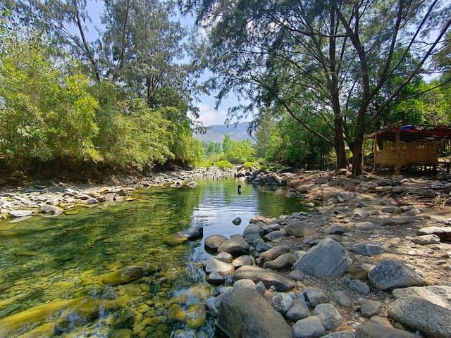 Pinaglabanan River Parking Area - Image 1