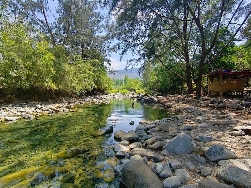 Pinaglabanan River Parking Area - Image 1