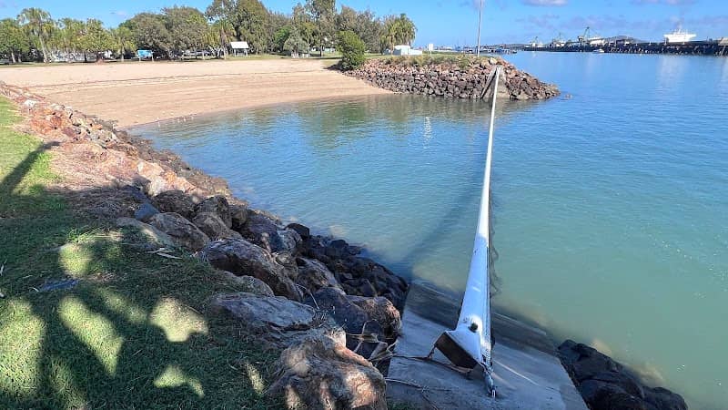 Spinnaker Beach Cove - Image 2