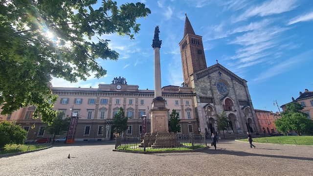 Piazza Duomo - Piacenza - Image 1