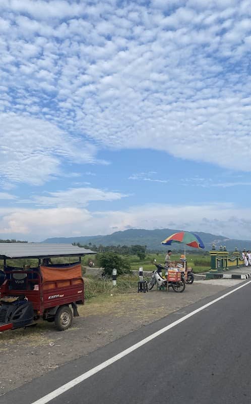 Spot Foto Pinggir Sawah - Image 1